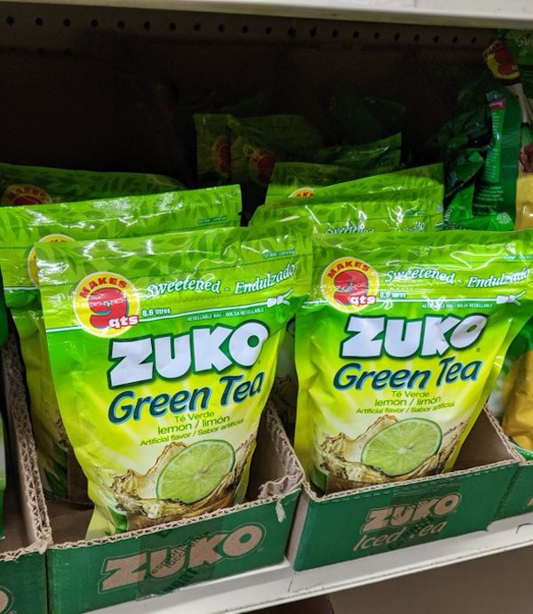 close-up of one of the bags of Zuko powder, showing that it is Green Tea with Lemon flavored